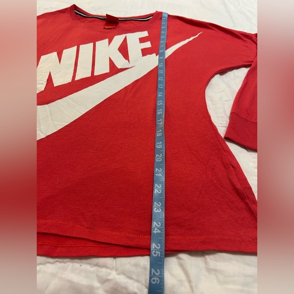 Nike T-Shirt Top Womens M Pink Drop Shoulder Oversize Logo Gym workout - Picture 4 of 9